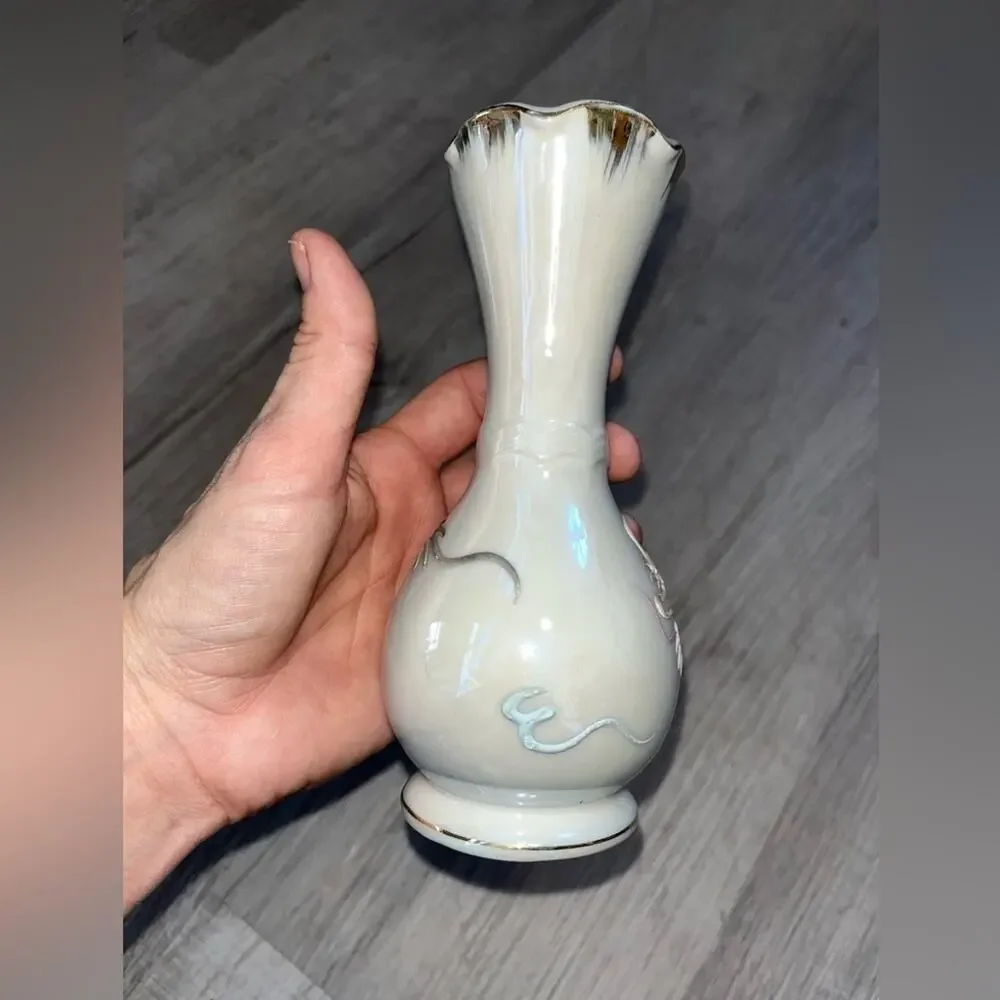 Vintage Tijuana Mexico Souvenir MORIAGE Dragonware Bud Vase - Picture 4 of 9